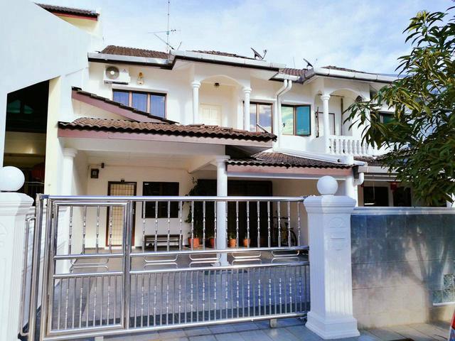 Melaka Tengah Kota Laksamana double storey fully furnished Renovated