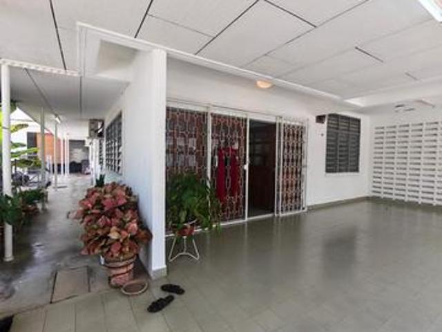 Melaka Ujong Pasir Freehold Single Storey Semi D Below Bank Value
