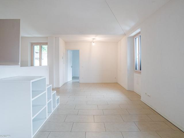 MELANO – 3.5 LOCALI RISTRUTTURATO CON COMFORT MODERNI