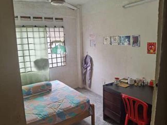 Melana Apartment Taman Universiti Beside AEON 3Bed 2Bath Level 2