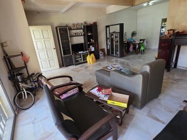 Melawis Tepi Sungai klang Big Land Size Double Storey House For Sale