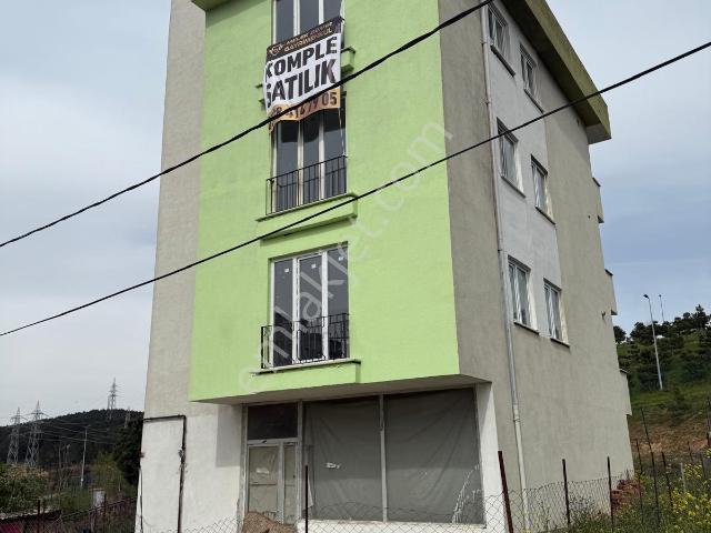 Melek Demir Gayrimenkulden Tuzla Aydınlıda Satılık Komple Bina