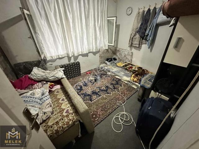 Melek'den Kartaltepe'de 1+1 Yatırıma Uygun Yüksek Hisseli Daire