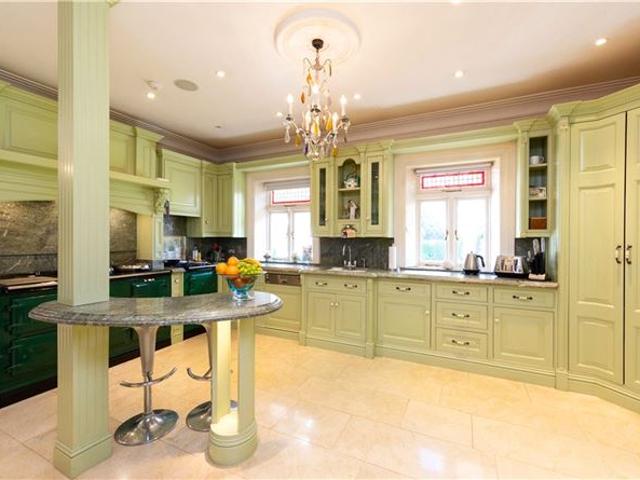 10,750,000 | Melfort, Shrewsbury Road, Ballsbridge, Dublin 4 Lisney Sotheby's International Realty Ballsbridge 4987 MyHome. Ie Residential