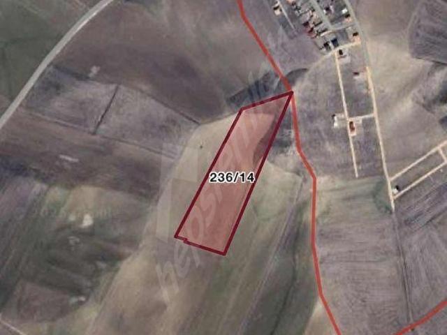 MELİKŞAH DA RESMİ YOLA CEPHE KÖK TAPU 870 M2 SATILIK HİSSE TARLA