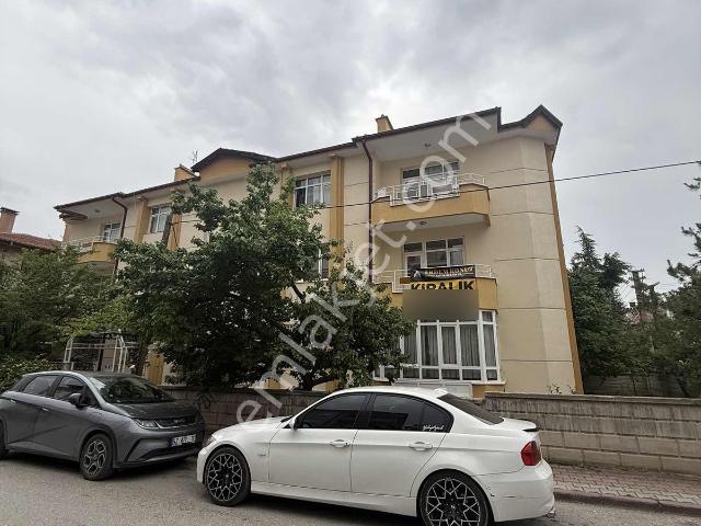 Melikşah Mh Sinde Geniş 3+1 Arakat Kiralık Daire