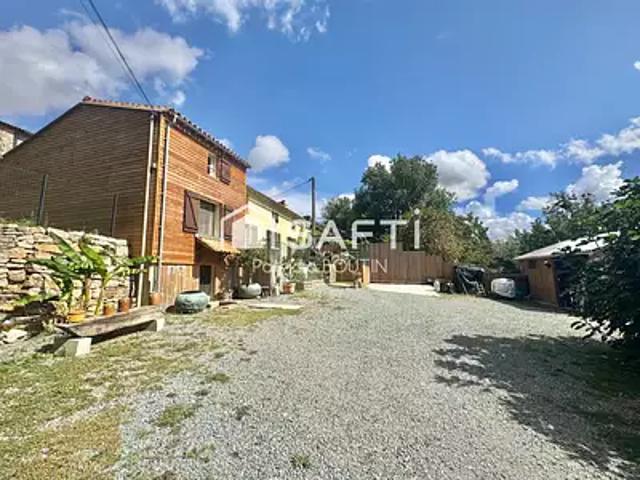 Melle 79500 Achat / Vente maison 6 pièces t6 terrasse parking