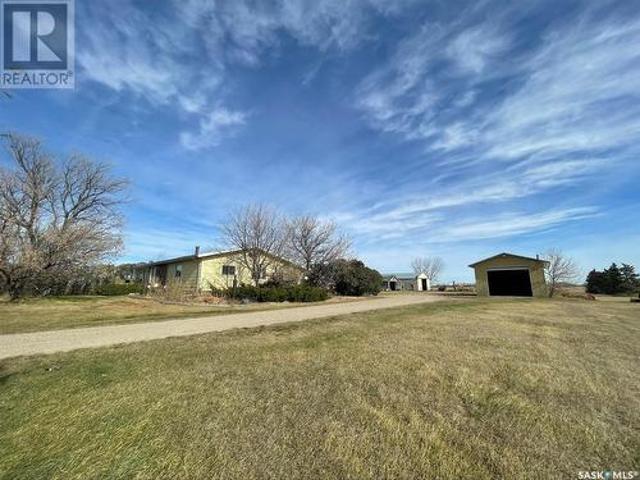Mellom Acreage, Moose Creek Rm No. 33, SK, S0C 2B0 house for sale | Listing ID SK992731 | Royal LePage