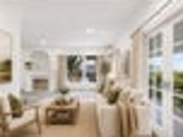 Mellons Bay, 4 bedrooms, $850 pw