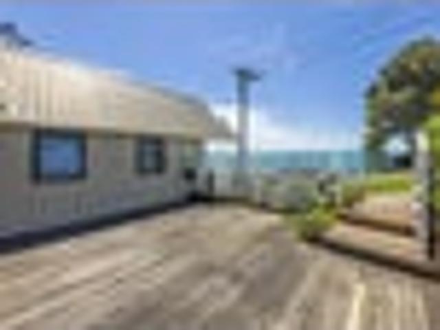 Mellons Bay, 4 bedrooms, $950 pw