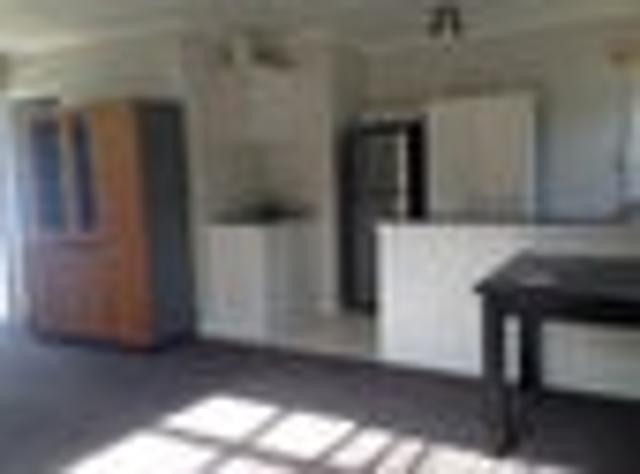 Mellons Bay, Studio, $420 pw