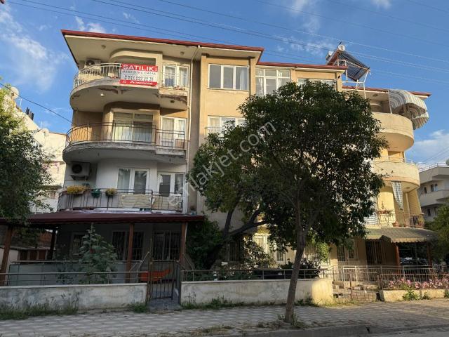 Mert Dinç'ten Akçayın Merkezinde Eşyalı 3+1 Daire