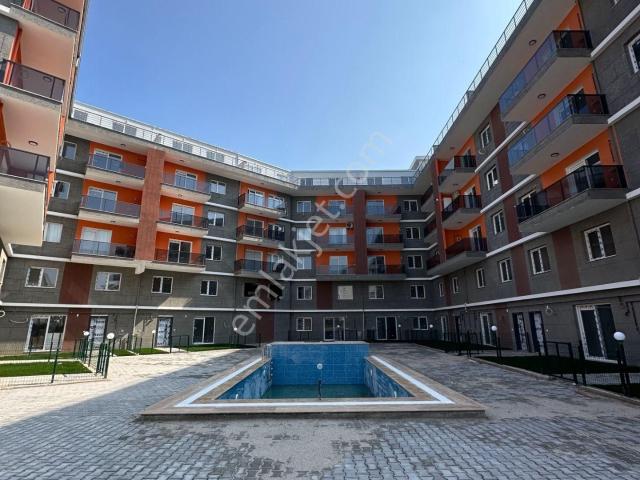 Mert Uçar'dan Satılık Seyrek De Havuzlu Sitede 2+1 Dubleks Daire