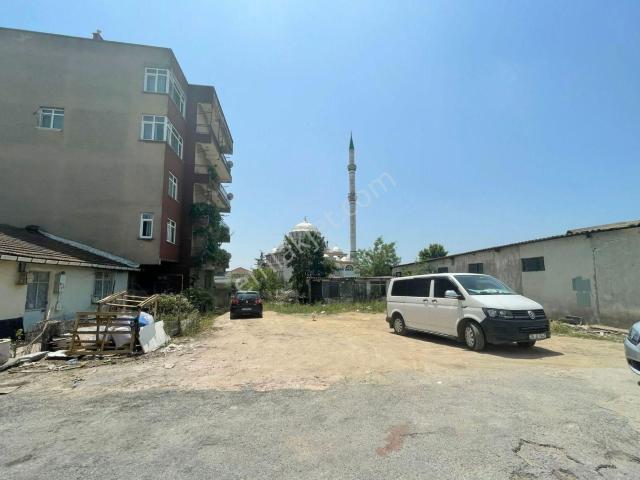 Mertcan'dan Metroya 3dk Mesafeli 170m2 Arsa Üzerinde 3+1 Müstakil Ev