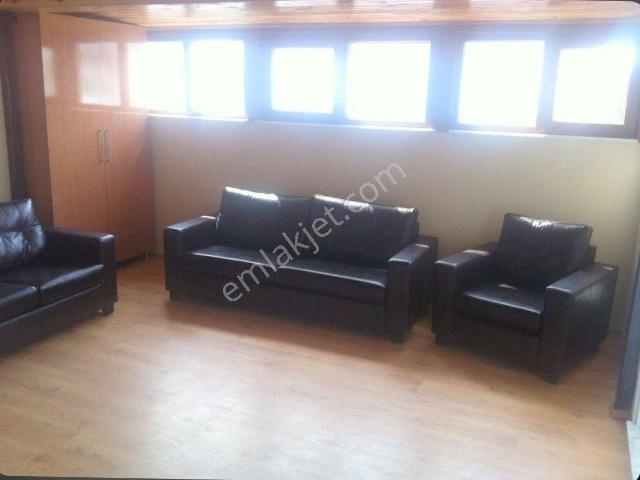 Mertcan'dan Orta Mah. Ebeveyn Banyolu 4+2 Satılık Daire