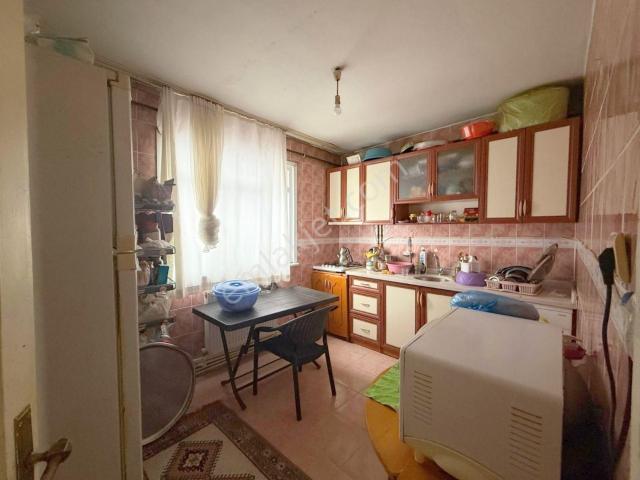 Mertcan'dan Aydos Caddesi Üzerinde 62 M2 Arsa Tapulu Daire