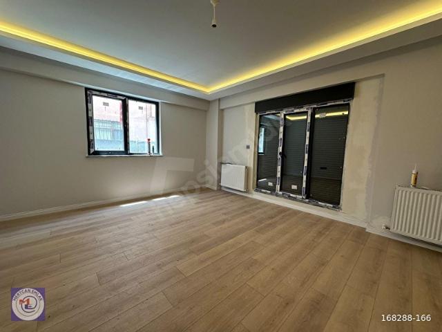 MERTCAN'DAN HÜRRİYET MAH. BALKON EBEVEYN BANYOLU 3+1 SIFIR DAİRE