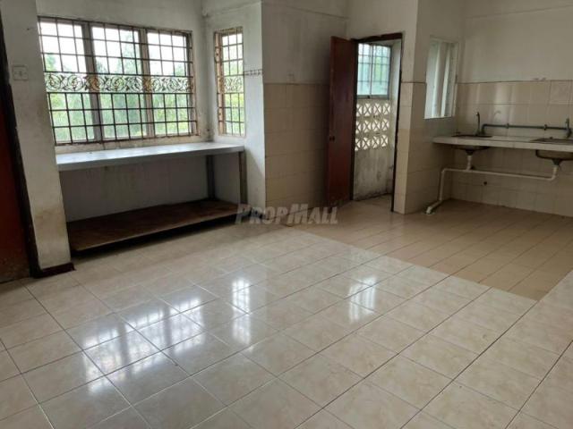 MERU COURT APARTMENT FOR RENTAL AT PEKAN MERU, KLANG