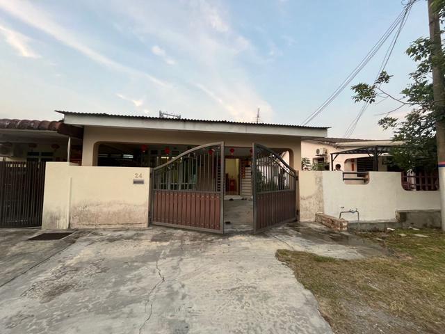 Meru Laluan Taman Jati Single Storey Intermediate Corner Fully Renovat