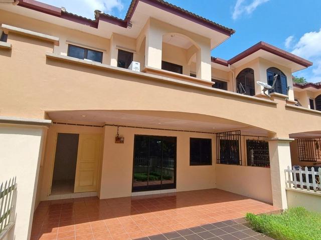 Meru Valley Double Storey House For Sale