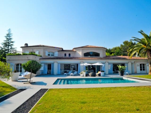 Merveilleuse Villa dans les parcs de Mougins