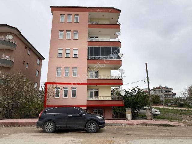 Merzifonda Mehmet Akifte 3+1 Kiralık Geniş Ferah Daire