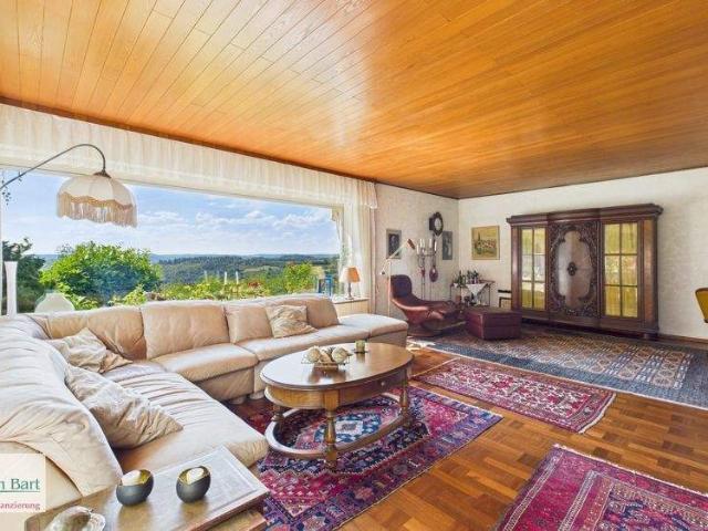 MERZIG: NATURNAH MIT TOLLER FERNSICHT!