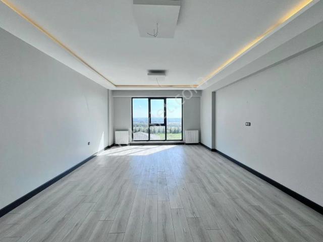 Mer pa İnş. Çerkezköy Tepe'de/site İçerisinde/ İskanlı Sıfır 3+1