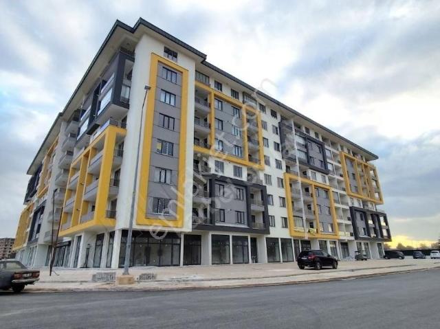 Meram Turgut Reis Evleri Satılık 3+1 150 M Boş Hisse Daire
