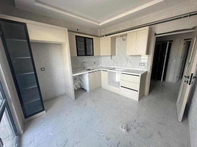 Meram Alakovada Sıfır Lüks Kızartma Üniteli 2+1 Kiralık Daire