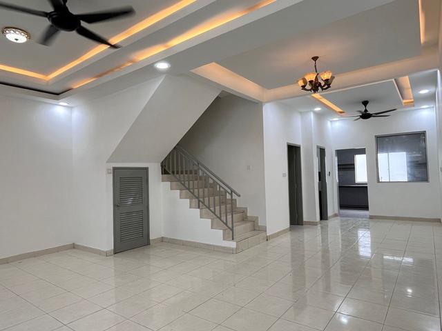 Meranti Hillpark Puncak Alam Double Storey for Rent