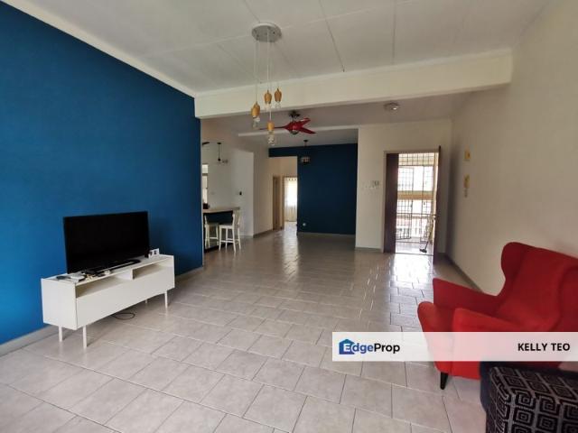 Meranti Terrace Town House for rent Move in condition