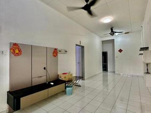 Merbuk bandar putra kulai Single Storey Terrace House