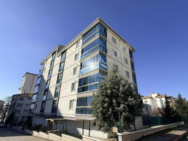 Mercanlardan Yeşilevler'de 4+1 Satılık Daire