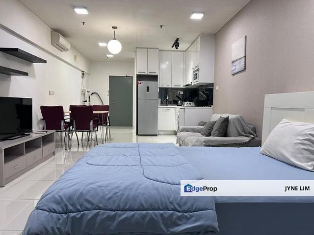 Mercu Summer Suites