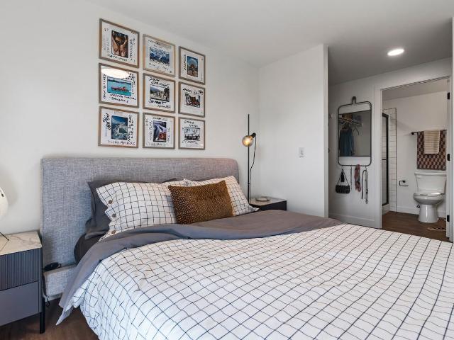 Mercury Block 1 Bedroom Apartment for Rent at 12322 102 Ave Nw, Edmonton, AB T5N 3P7 Oliver