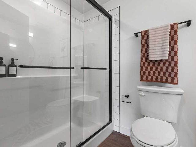 Mercury Block 1 Bedroom Apartment for Rent at 12322 102 Ave Nw, Edmonton, AB T5N 3P7 Oliver