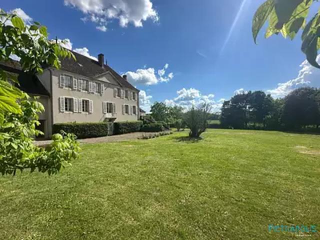 Mercurey 71640 Achat / Vente maison 9 pièces t9