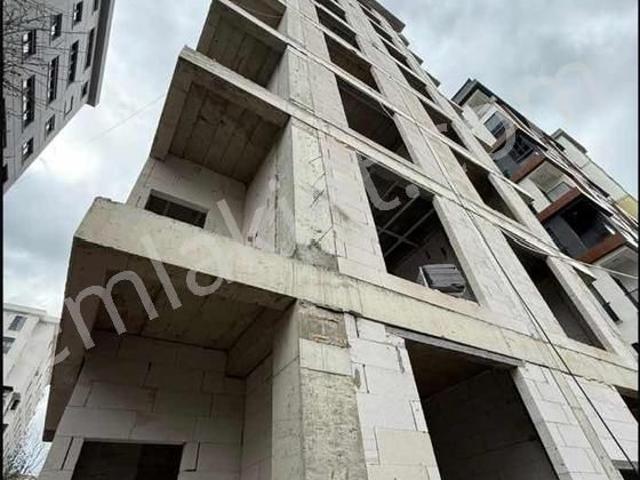 Merdıvenköy De Eylül Ayı Teslimatlı Ara Kat Daire