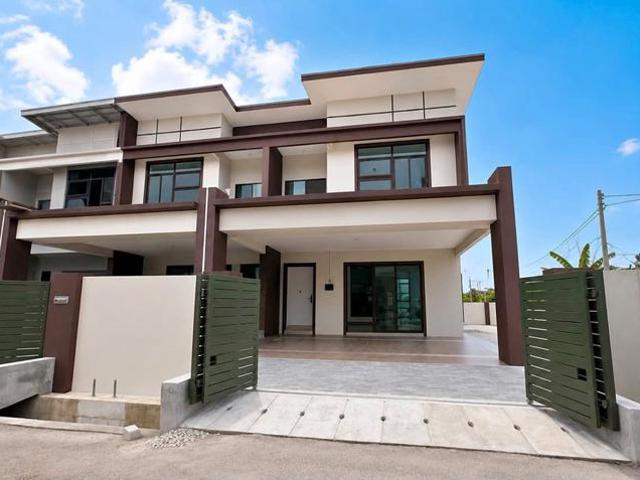 Merdeka Promo Garden Home 30x88 Facing Garden UnitCyberjaya