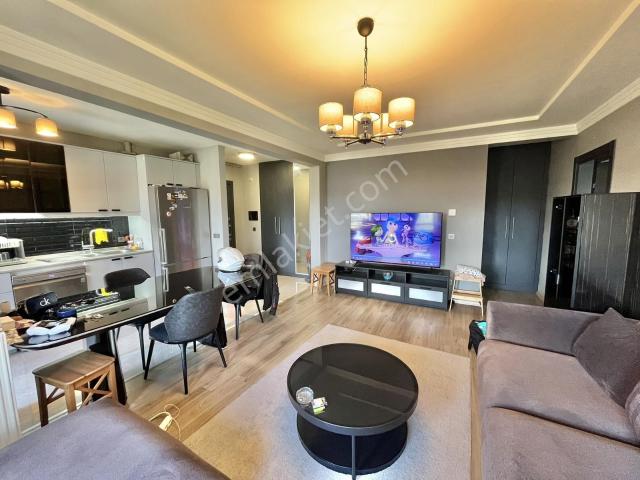Merhaba Emlak'tan Avrupa Konutları'nda 1+1 Kiralık Daire