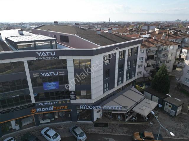 Meriç Çayrak'tan Essen/beldem Yakını Ricostacafe Üstü Eşyalı 1+1