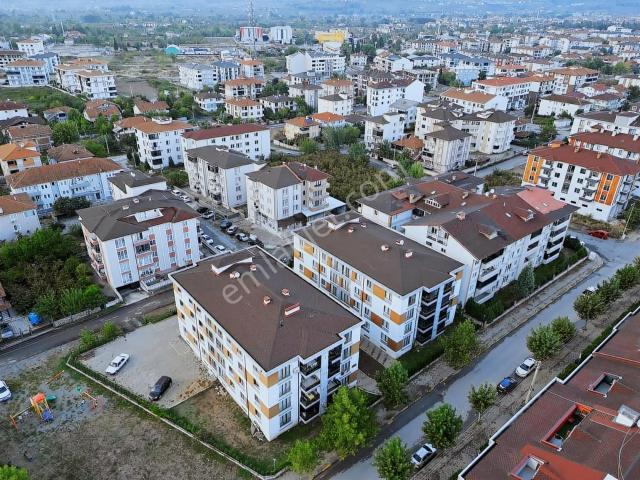 Meriç Çayrak'tan Yeni Mh.ebeveyn Banyolu 3+1 135m2 Satılık Daire