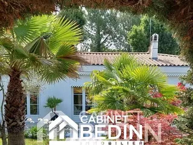 Mérignac 33700 Achat / Vente maison 10 pièces t10 au dernier étage piscine