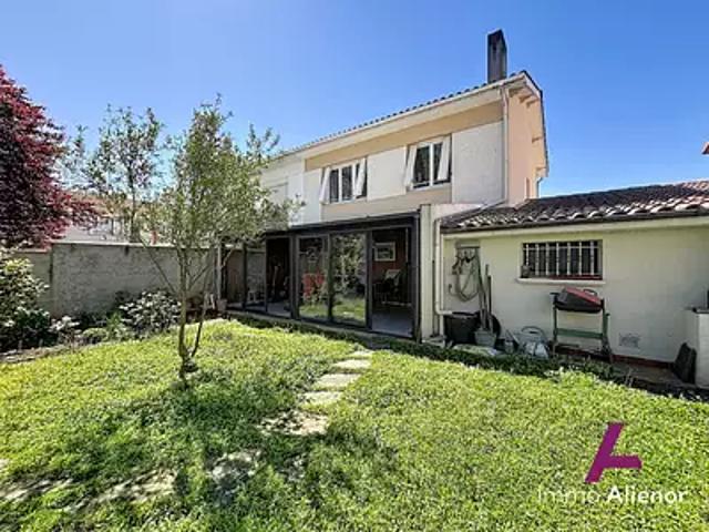 Mérignac 33700 Achat / Vente maison 5 pièces t5 parking