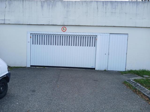 Mérignac Vente Parking / Garage 33
