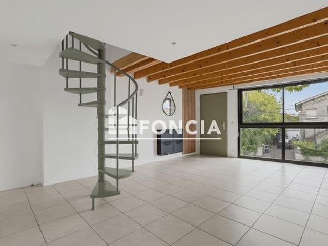 Mérignac Capeyron– Agréable duplex avec 2 stationnements privatifs