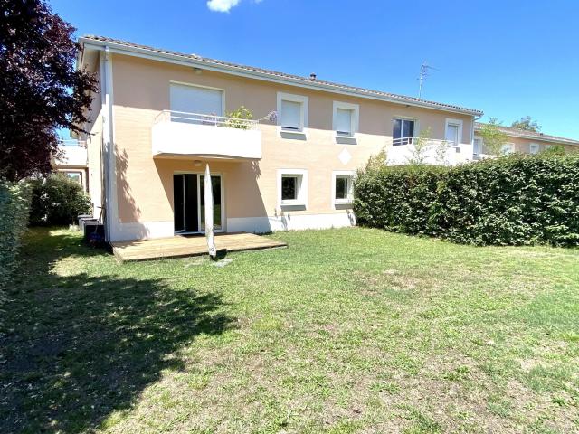 Mérignac Chemin long T3 meublé avec jardin et parkings