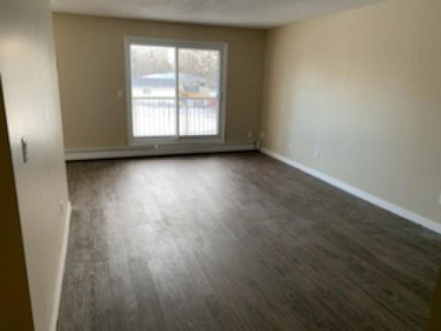 Meridian Pines 2 Bedroom Apartment for Rent at 4608 52 Ave, Stony Plain, AB T7Z 1N7