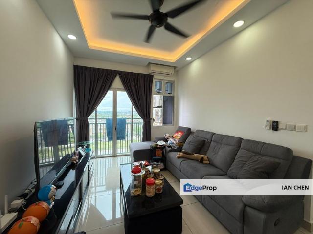 Meridin Bayvue Apartment